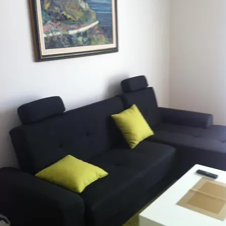 Luxury Trend Apartment